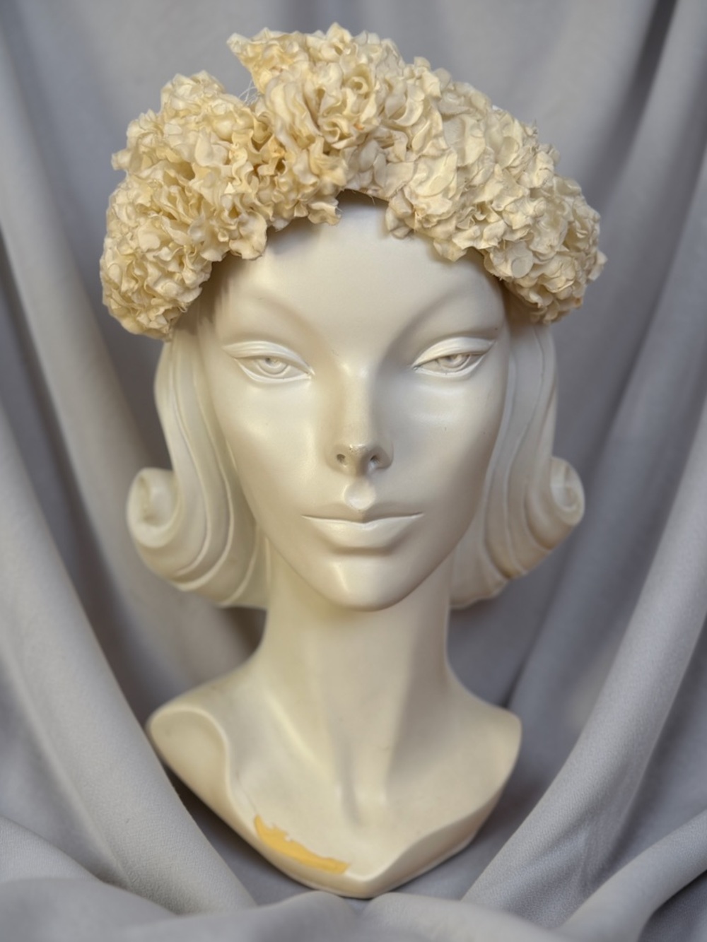 1960s Ivory Silk Floral Bridal Halo Hat